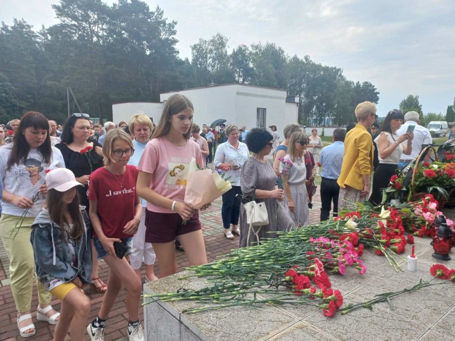 Митинг «Никто не забыт, ничто не забыто»